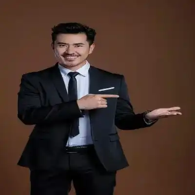 申午瑶